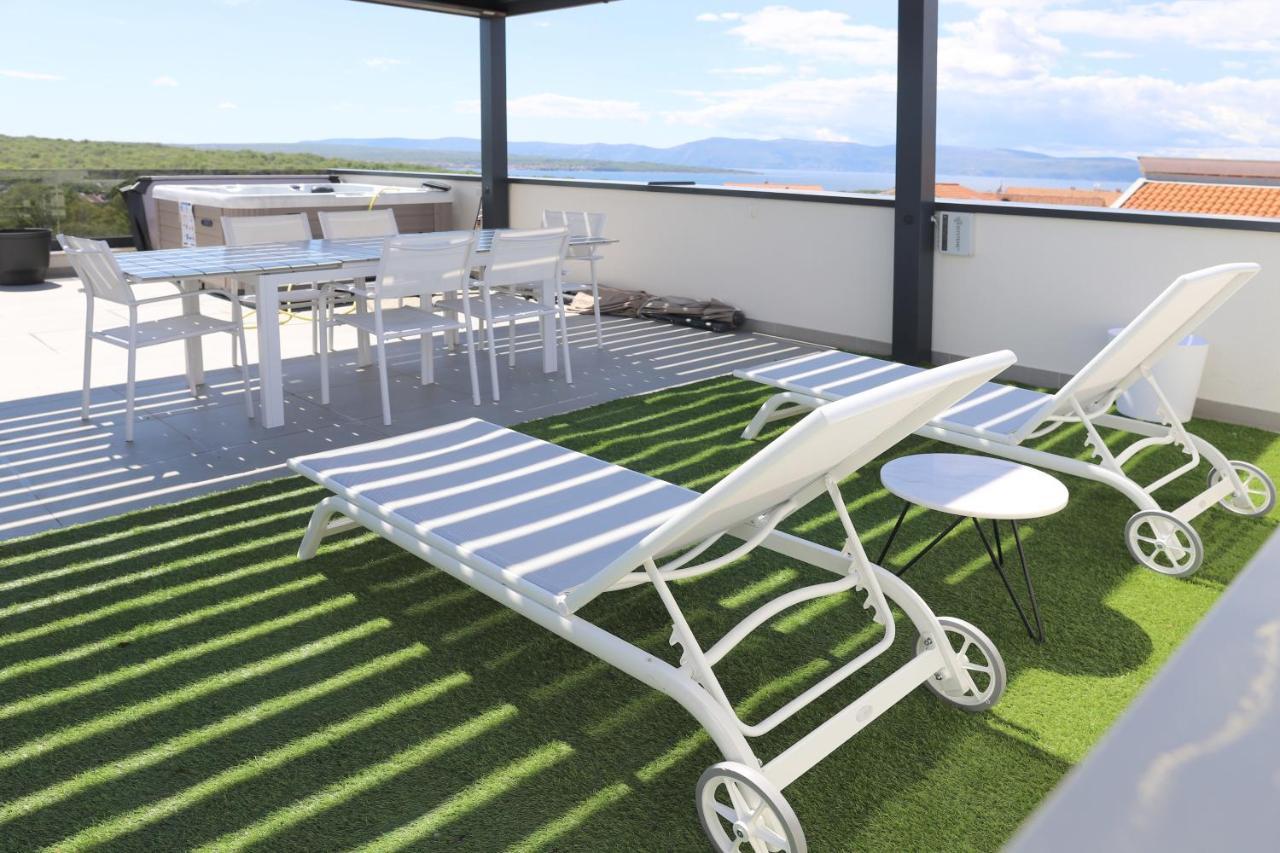 Apartments Terra Sun With Private Pool Or Jacuzzi Нивице Экстерьер фото