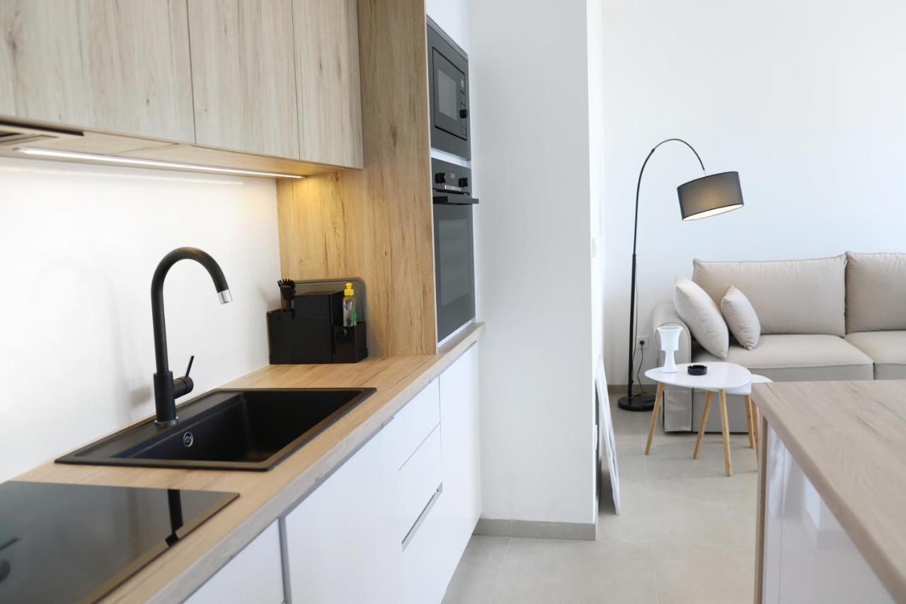 Apartments Terra Sun With Private Pool Or Jacuzzi Нивице Экстерьер фото
